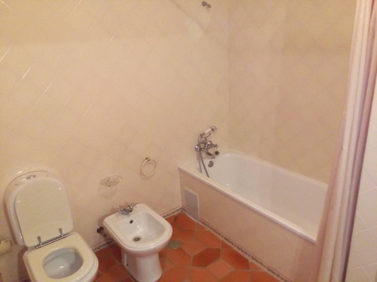 Quinta da Serrana Ourem Bagian luar foto